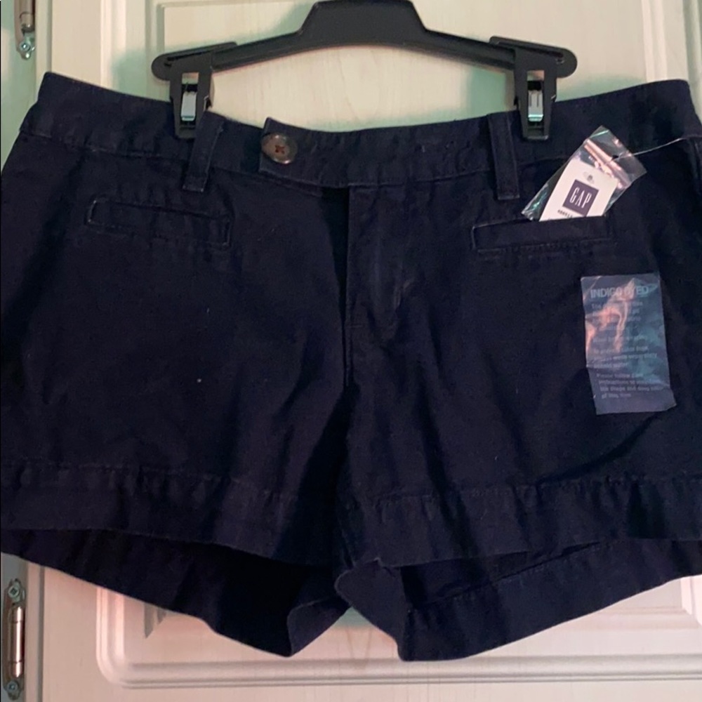 New,women short